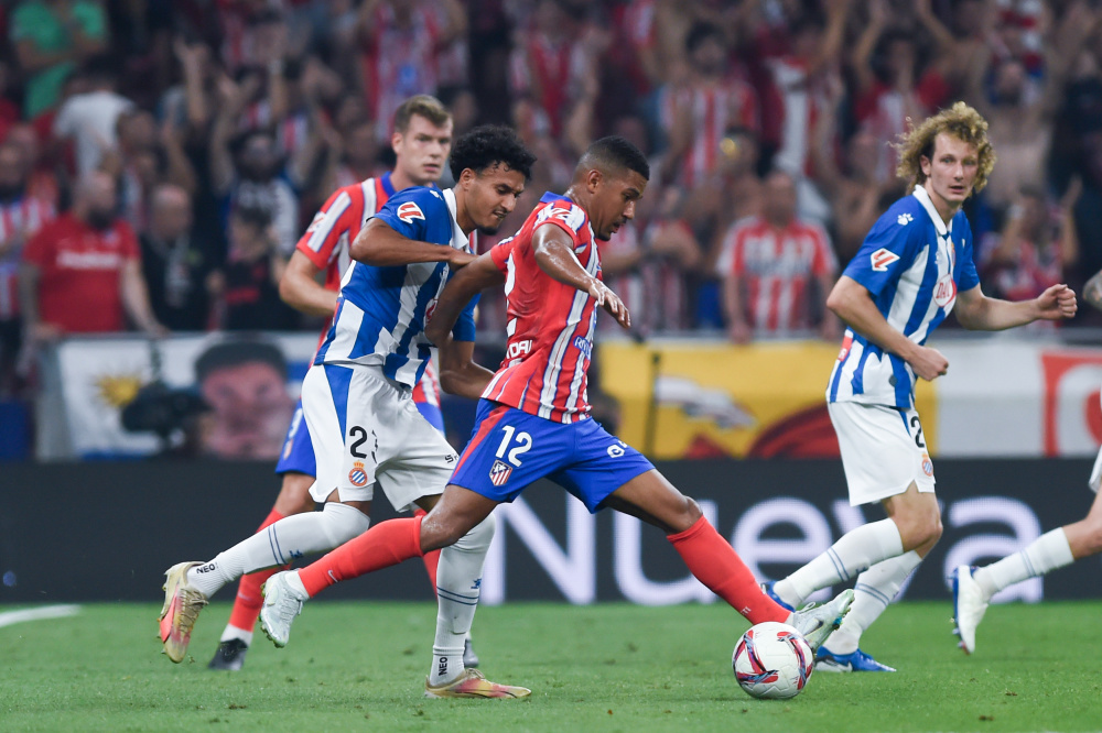 塔帅：热苏斯和哲凯能带来不同价值，马杜埃凯和萨卡特点互补（塔帅：热苏斯与哲凯各具价值，马杜埃凯与萨卡互为补充）