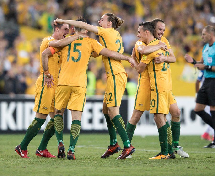 巴洛特利庆祝维埃拉离任：现在可以专注于热爱热那亚的人了（巴洛特利为维埃拉下课叫好：现在可把重心放在真正热爱热那亚的人）