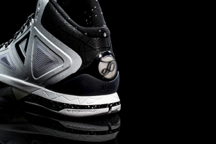 热刺vs富勒姆首发：里沙利松、穆阿尼先发，贝里瓦尔出战（热刺战富勒姆首发出炉：里沙利松、穆阿尼先发，贝里瓦尔登场）