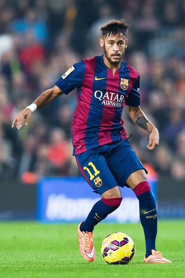 上港亚冠生死战！带蒋光太出征柔佛，是后防救星还是烟雾弹？（上港亚冠背水一战，蒋光太随队征战柔佛：后防定海神针还是烟雾弹？）