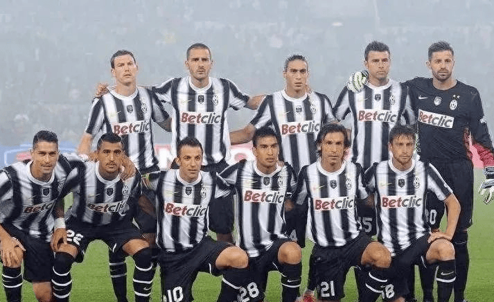 姆伯莫&阿马德：我们有一群优秀的球员，希望几年后英超夺冠（姆伯莫与阿马德：阵容人才济济，期望数年内加冕英超）