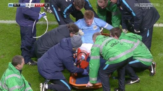 阿斯：尽管合同明夏到期，但巴萨对埃里克的续约保持乐观（阿斯报：合同明夏到期，巴萨仍对埃里克续约充满信心）