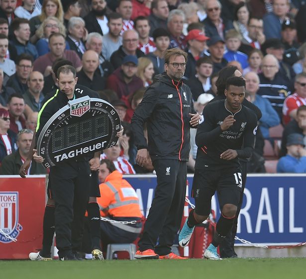 意甲前瞻：萨索洛两大得分手出场存疑，都灵变阵后结束连败（意甲前瞻：萨索洛双枪出战成疑，都灵换阵止连败）