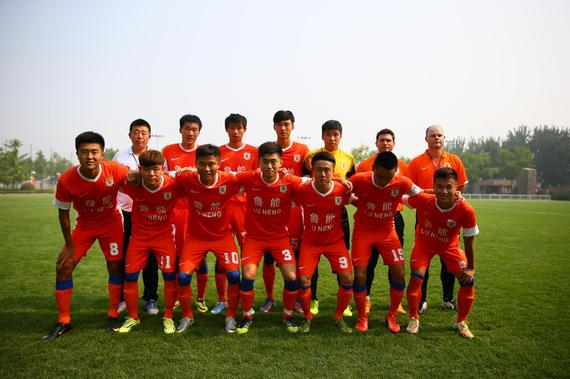 每体列足坛十大奇葩条款：博格坎普拒坐飞机；内马尔微笑条款（每体盘点足坛十大离奇条款：博格坎普拒飞、内马尔“微笑条款”在列）